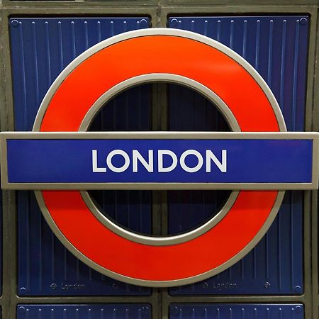 2 Bedroom Flat, Dalston Junction, London Bagian luar foto