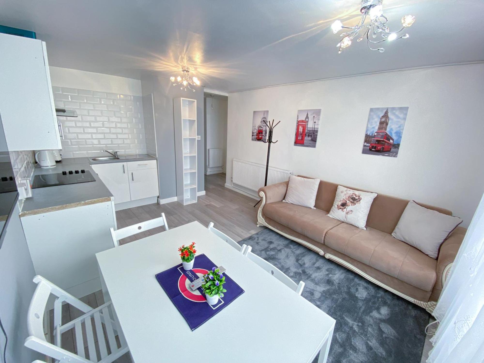 2 Bedroom Flat, Dalston Junction, London Bagian luar foto